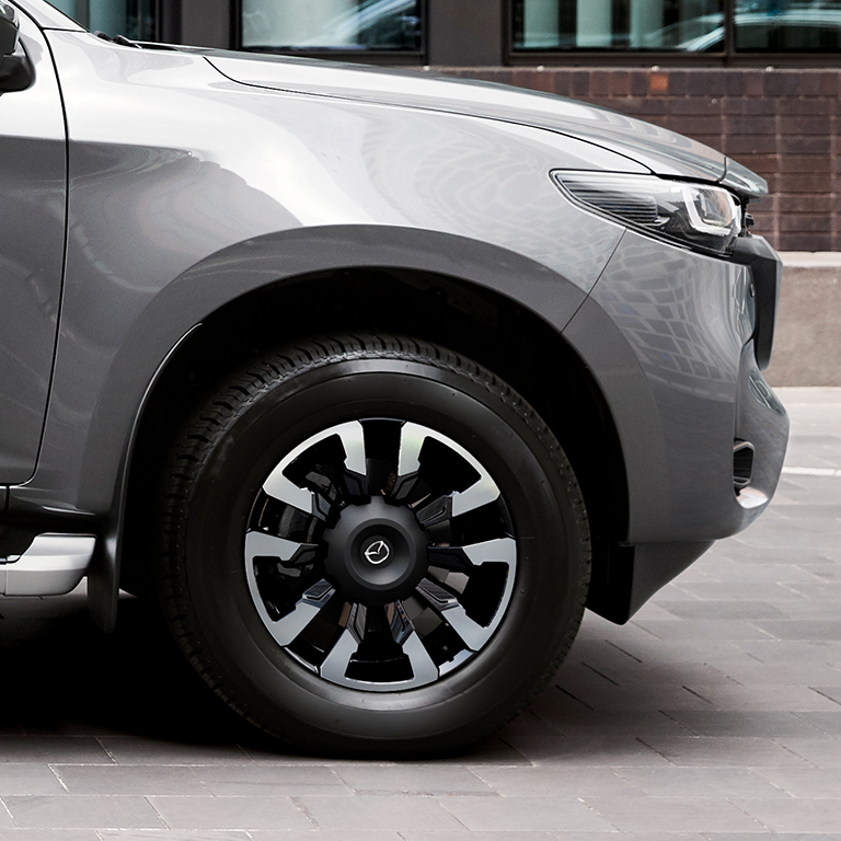 Mazda bt 50 llanta frenos v1